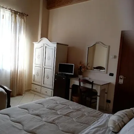 Agriturismo Mandrola Country house *